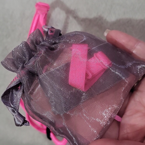 Victoria's Secret Sexy Little Things Bra - Picture 6 of 16